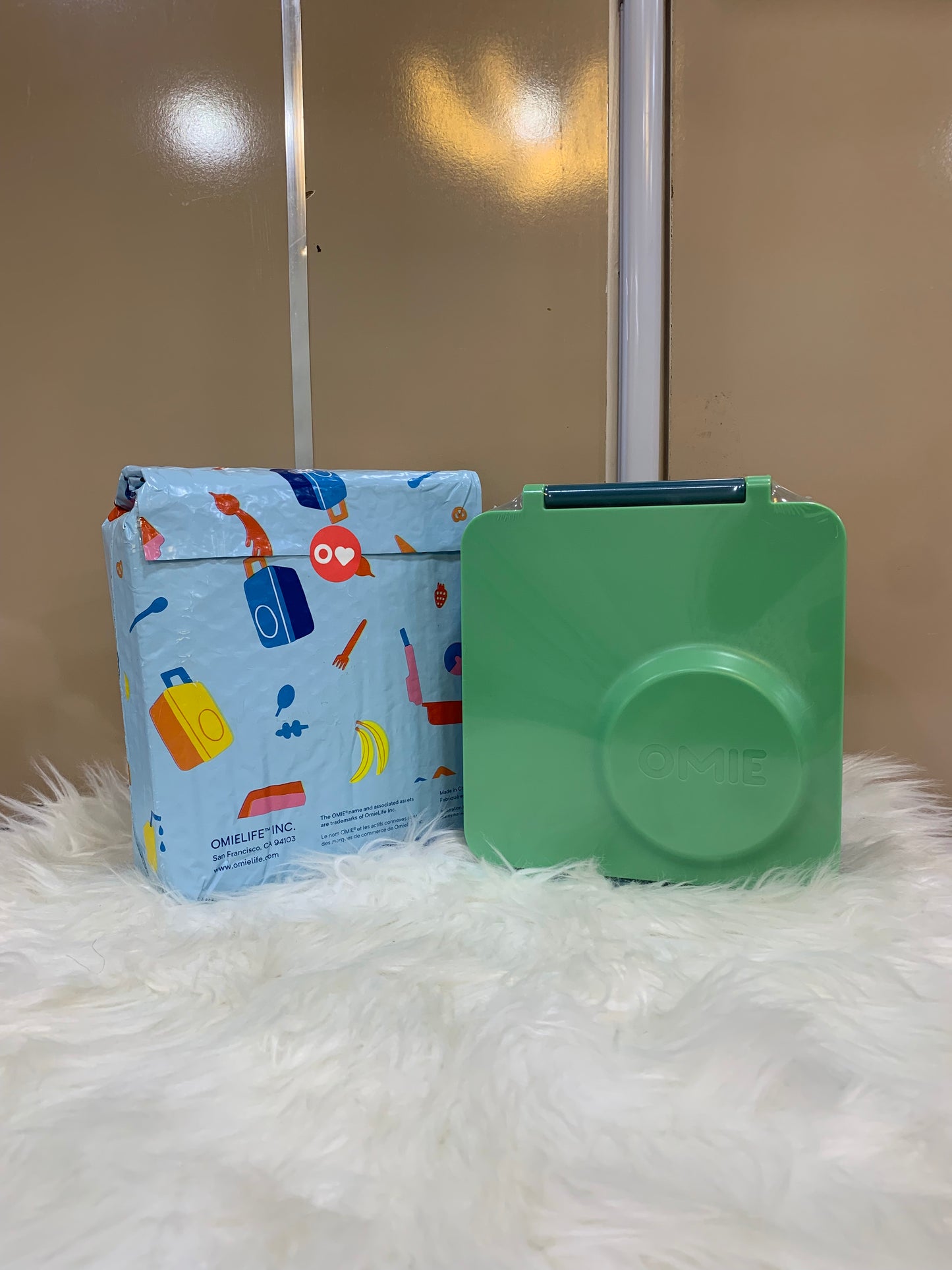OMIEBOX FOOD CONTAINER & VACUUM INSULATED LUNCHBOX