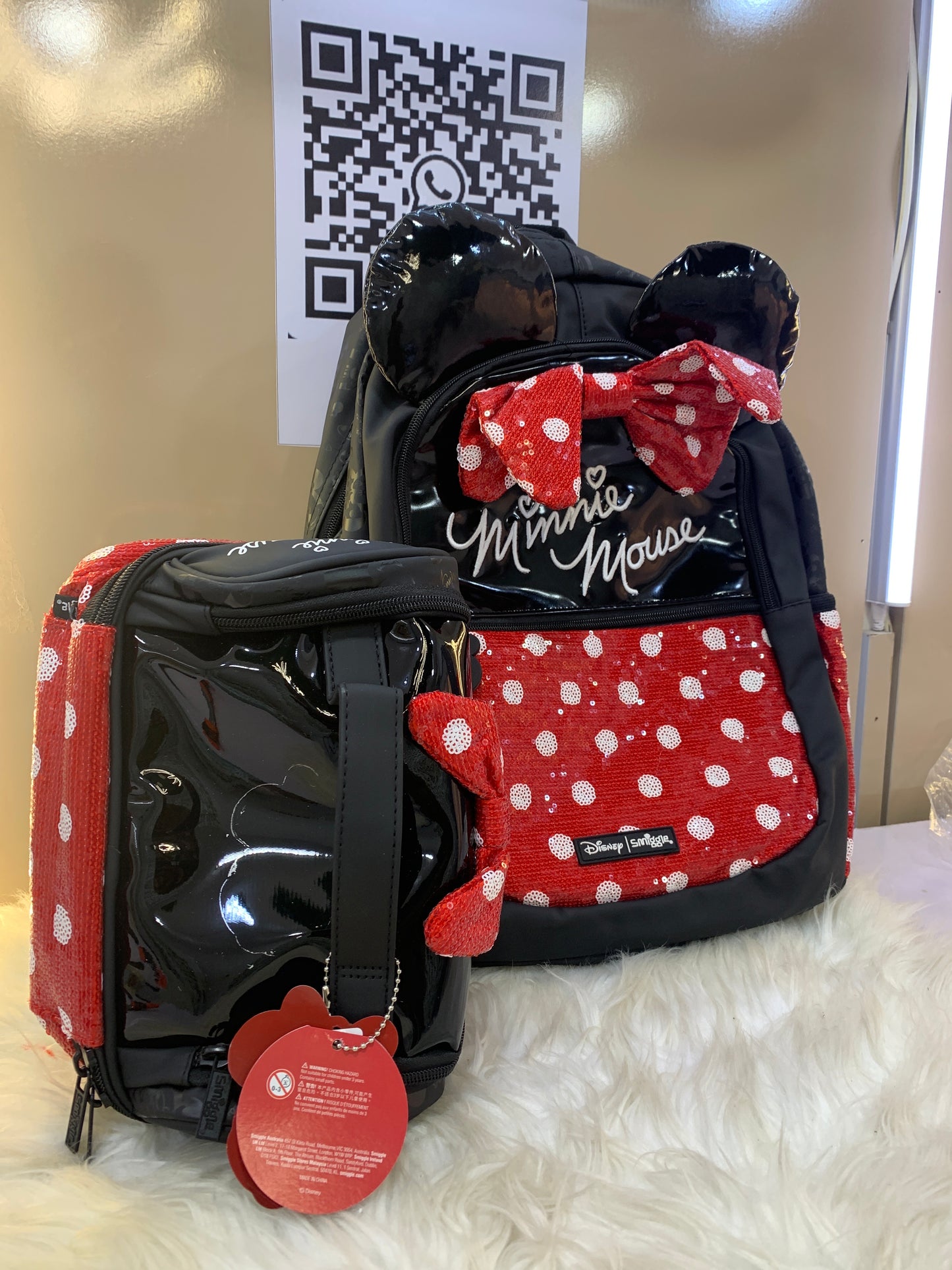 SMIGGLE 16 INCHES MINNIE MOUSE BACK BAG, WATER BOTTLE AND LUNCH BAG SET AGE 4-8yrs