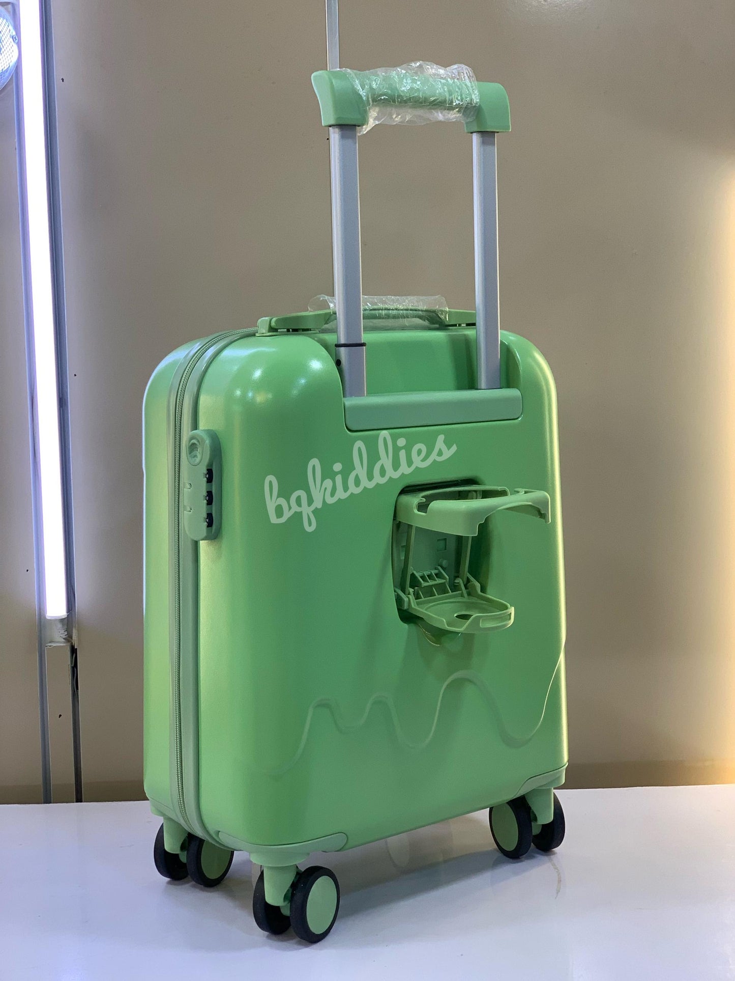 ICE CREAM LUGGAGE TRAVEL LUGGAGE BOX WITH CUP HOLDER 20"