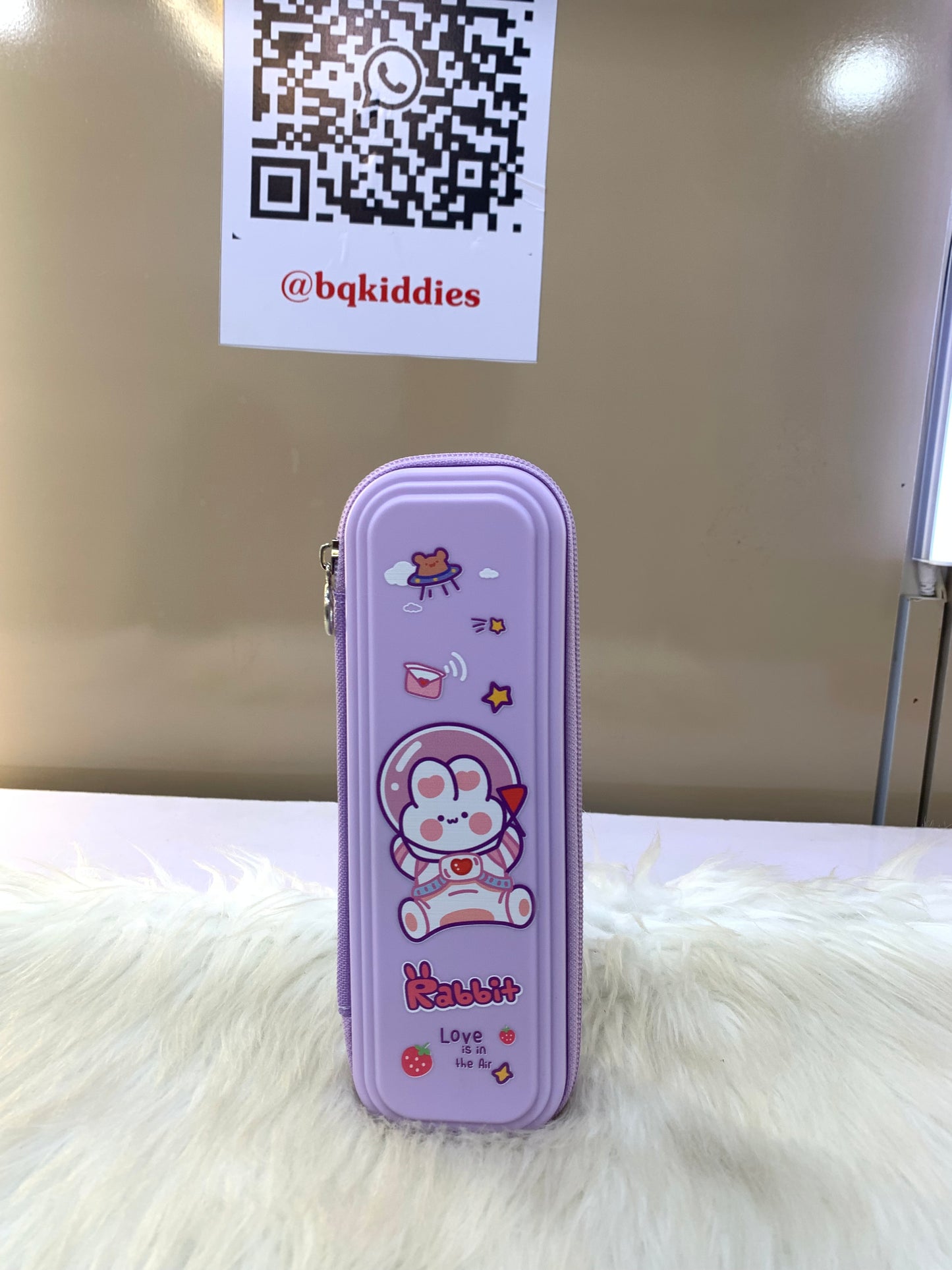 DINOSAUR CHARACTER STATIONARY PURSE WITH LOCK (SMALL)