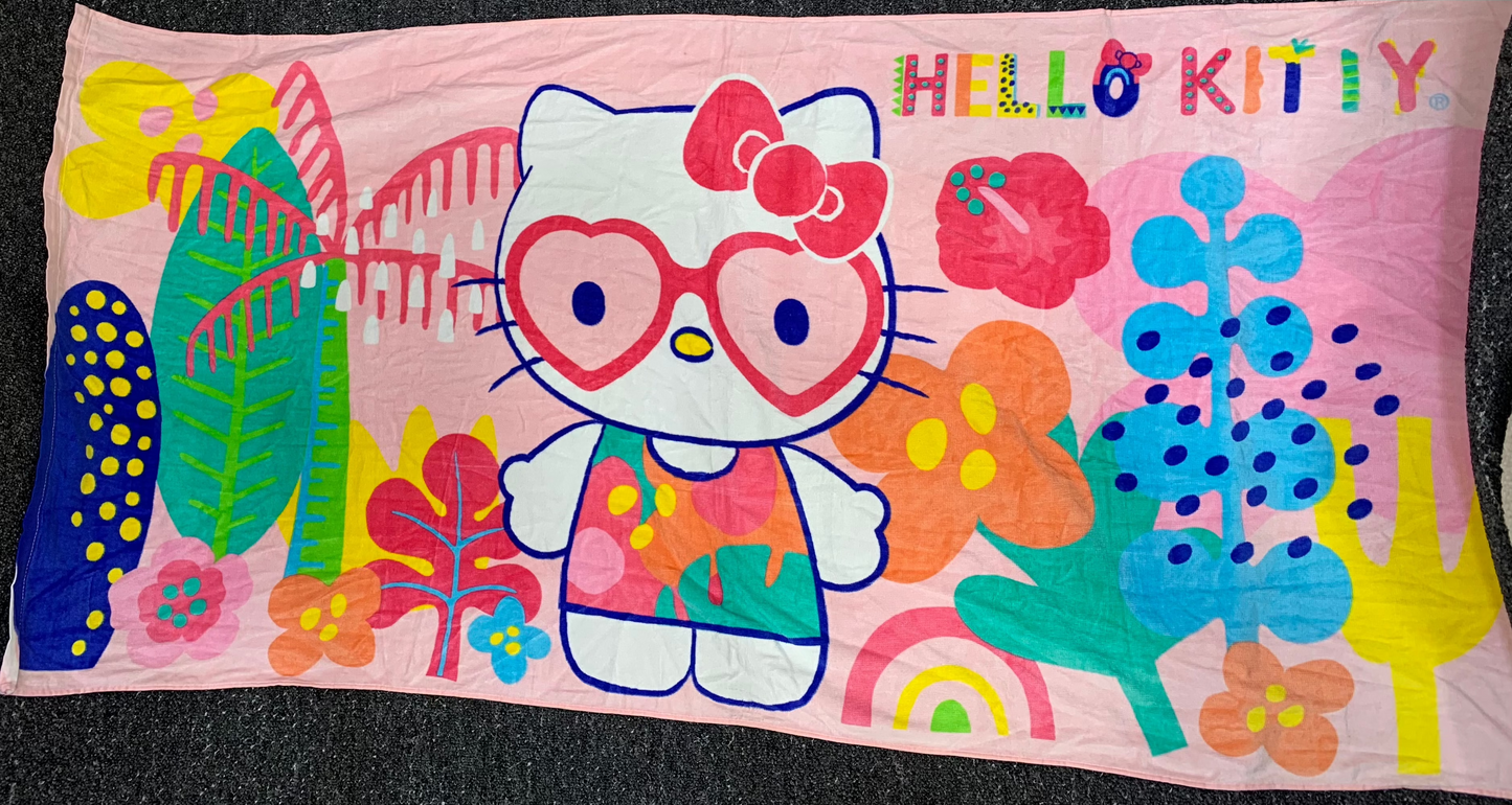 HELLO KITTY CHARACTER TOWEL 70 by 140cm
