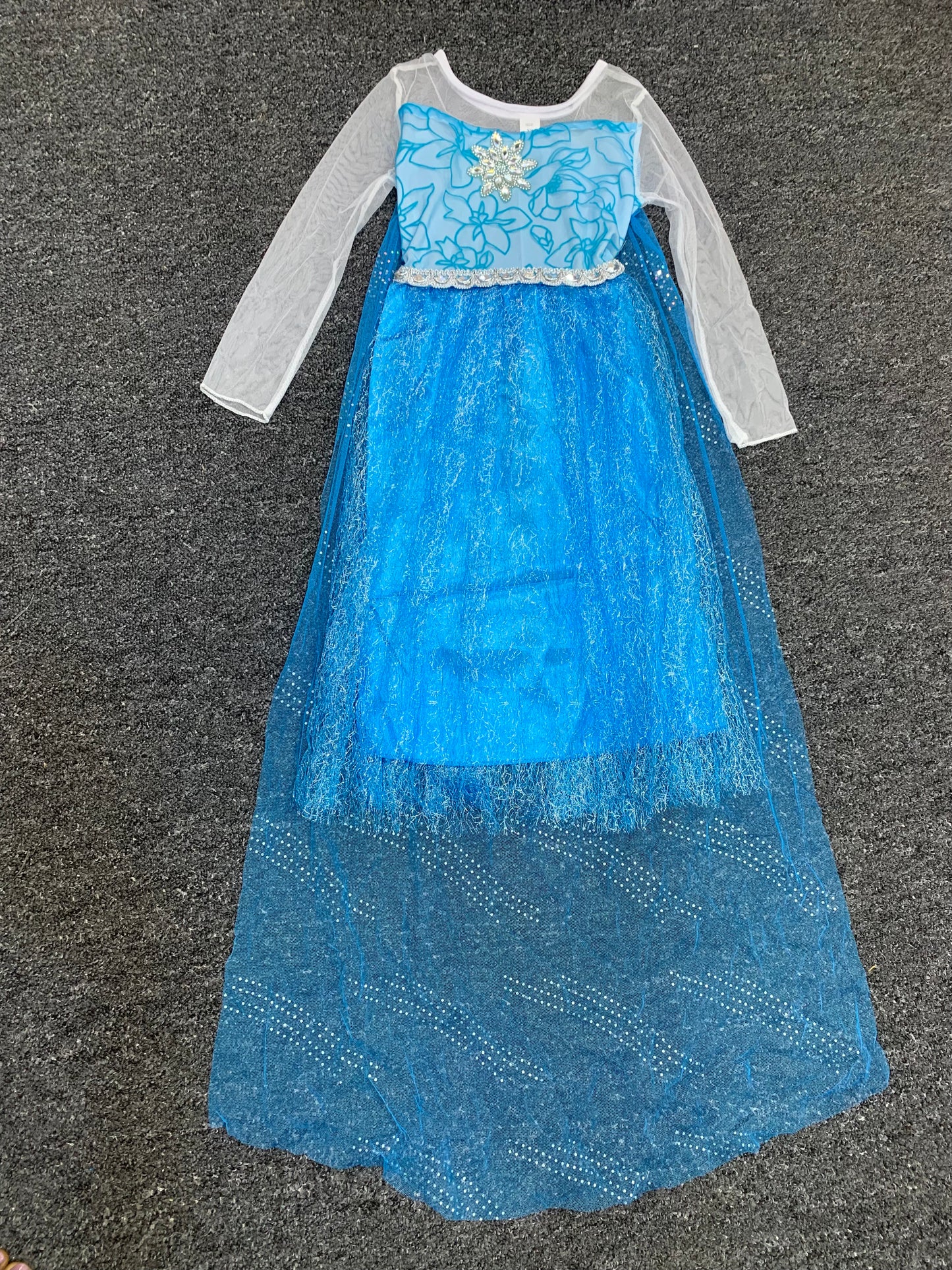 QUEEN ELSA COSTUME