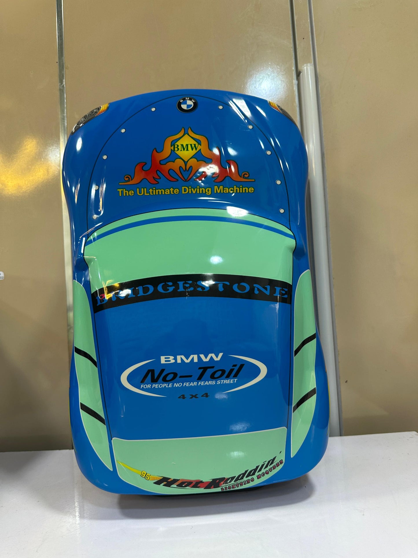 PC CAR SHAPE KID TROLLEY TRAVEL LUGGAGE BOX 18 INCHES