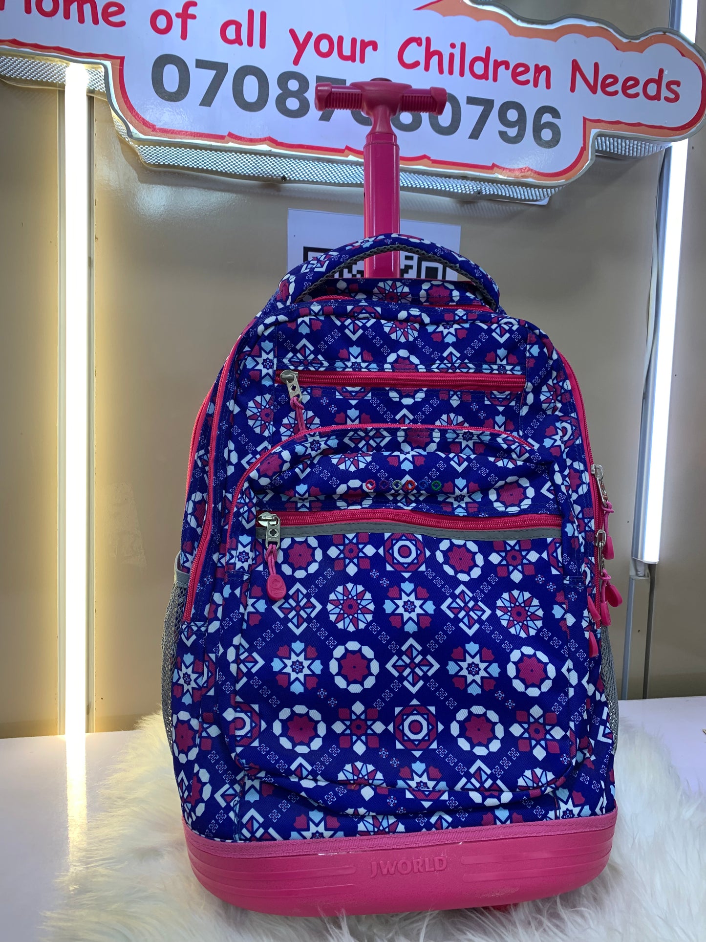JWORLD NEW YORK 16 INCH TROLLEY BACK BAG