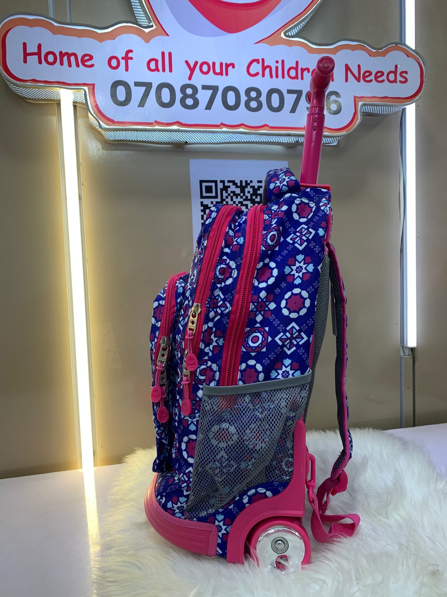 JWORLD NEW YORK 16 INCH TROLLEY BACK BAG