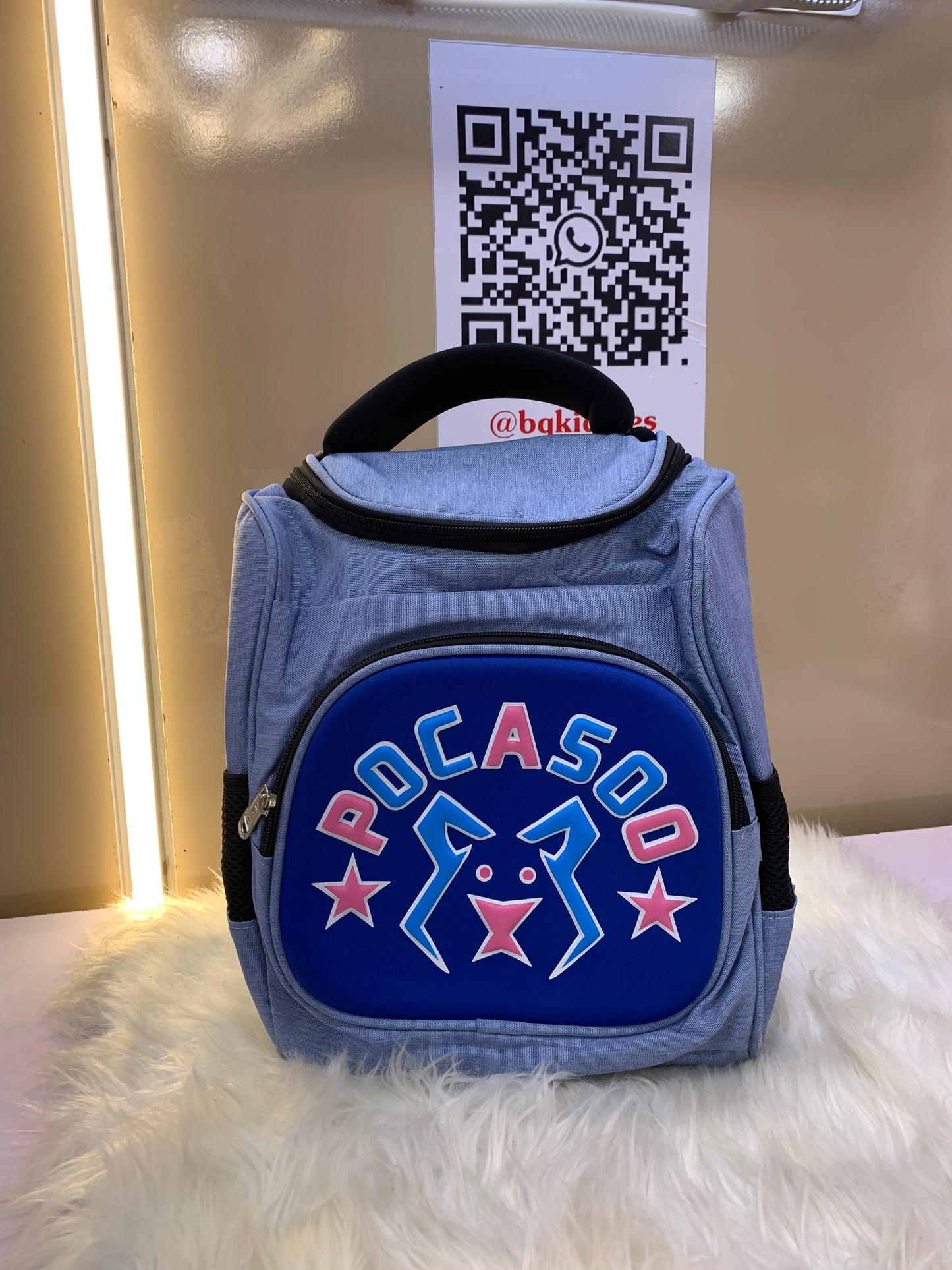 PL POWER LUNCH BAG MEDIUM