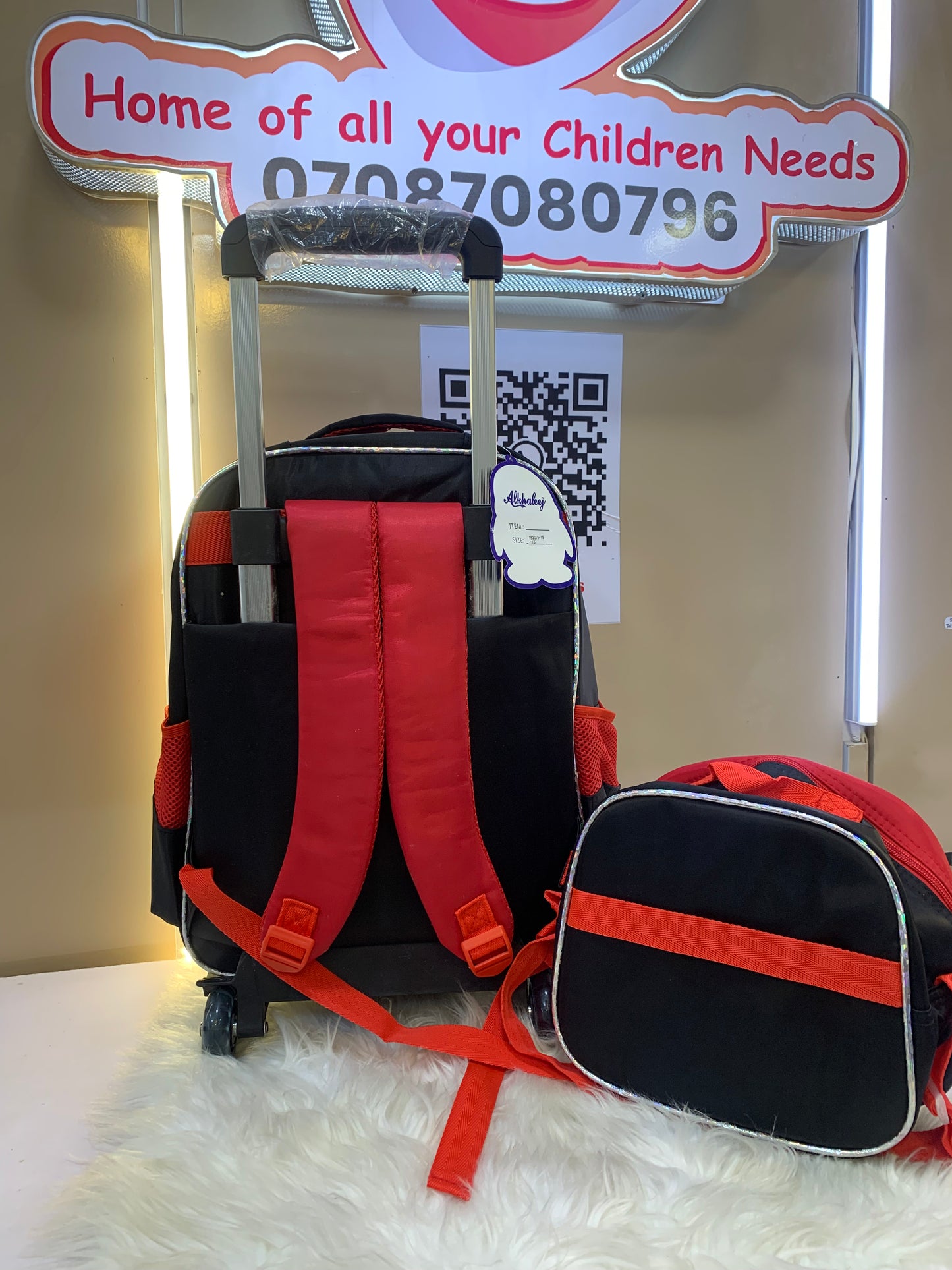 MCQUEEN TROLLEY BAG AND LUNCH BAG 4-8YRS