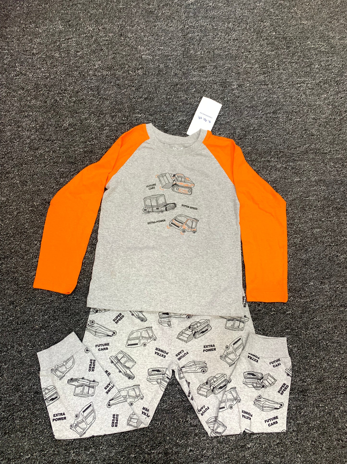 5.10.15 CHARACTER PYJAMA SET 2PCS SET/3-4YEARS