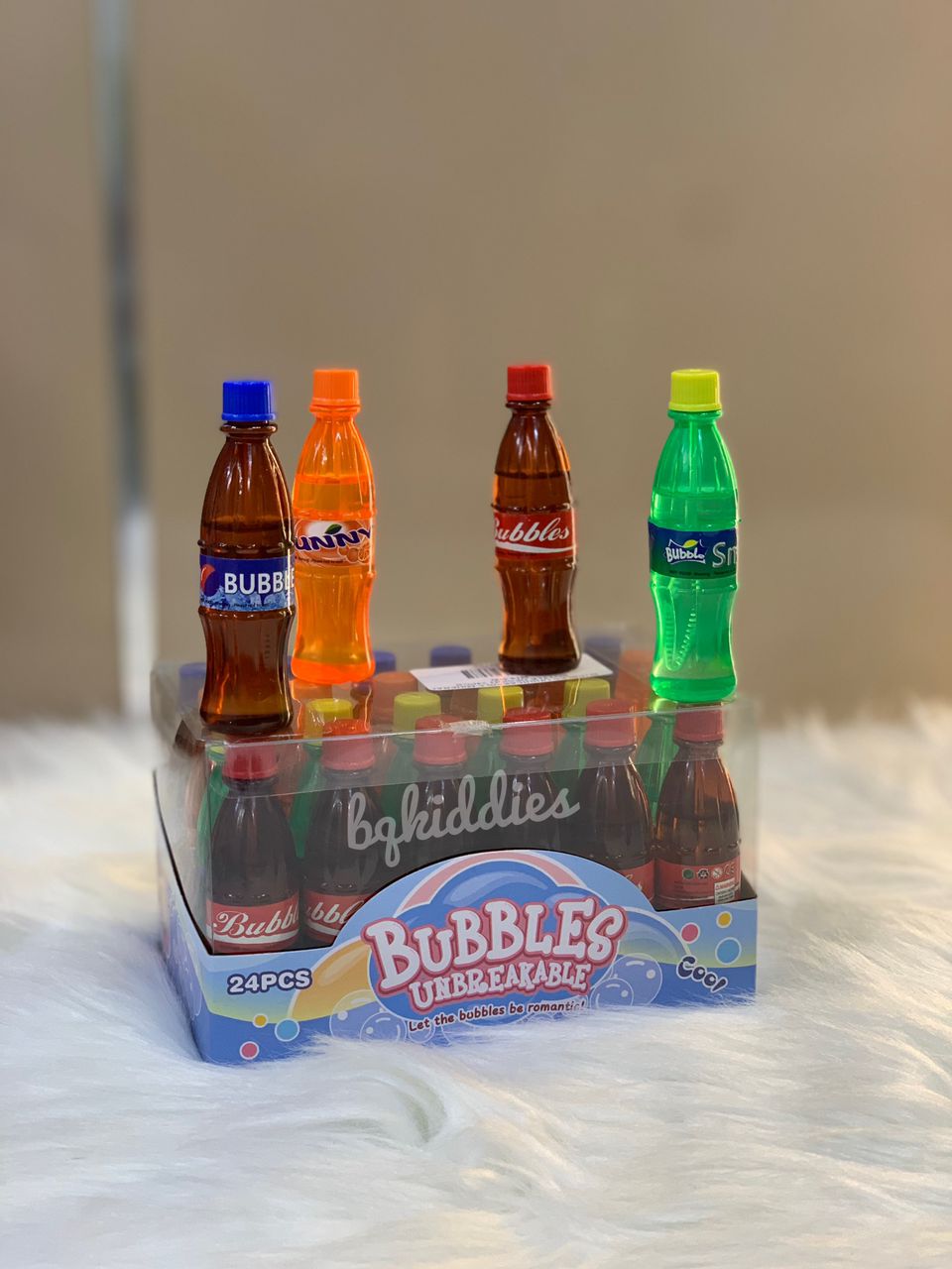 BUBBLES UNBREAKABLE MINERAL BOTTLE DESIGN