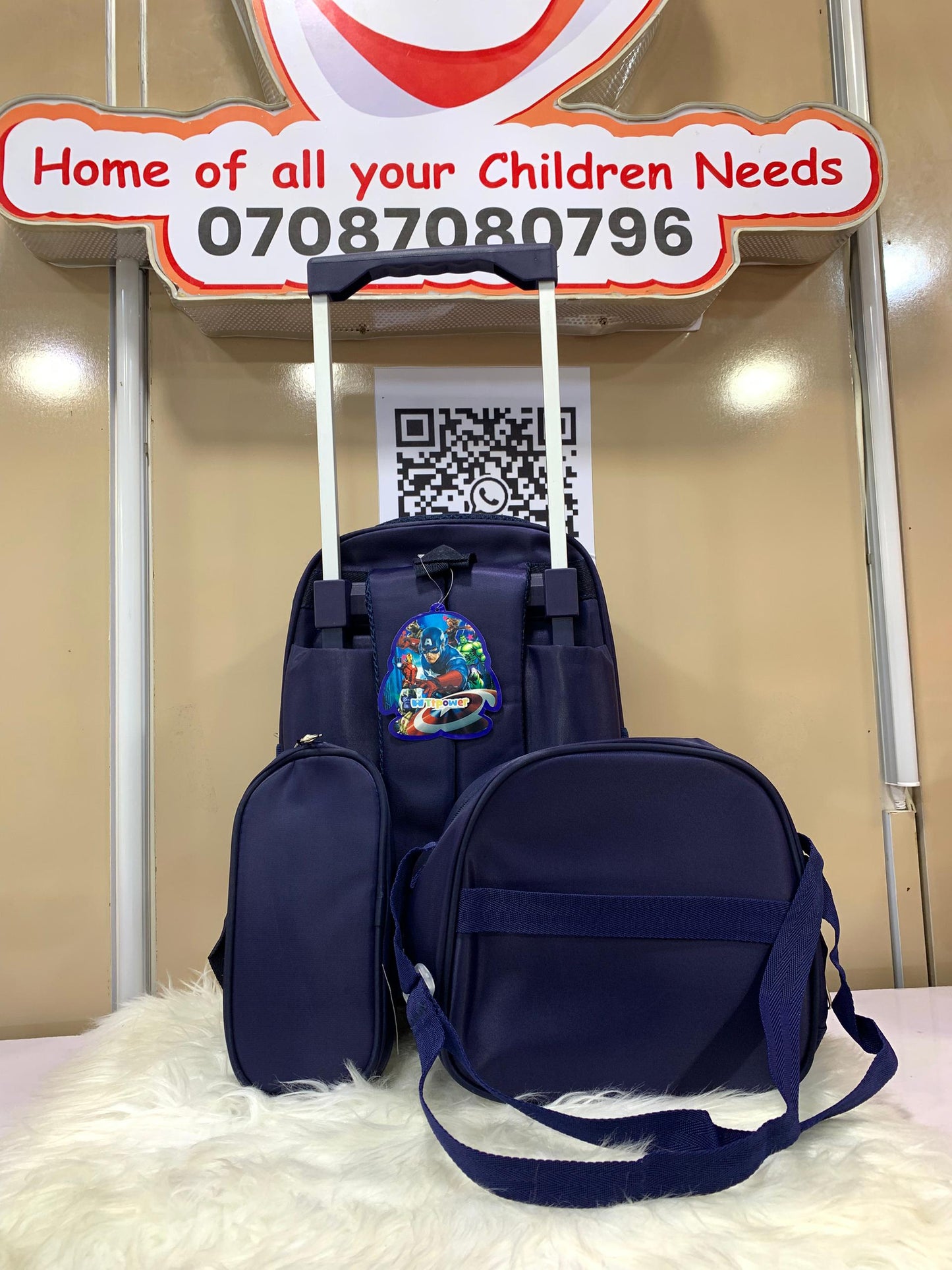 MARVEL CAPTAIN AMERICA TROLLEY BAG SET 3-6YRS