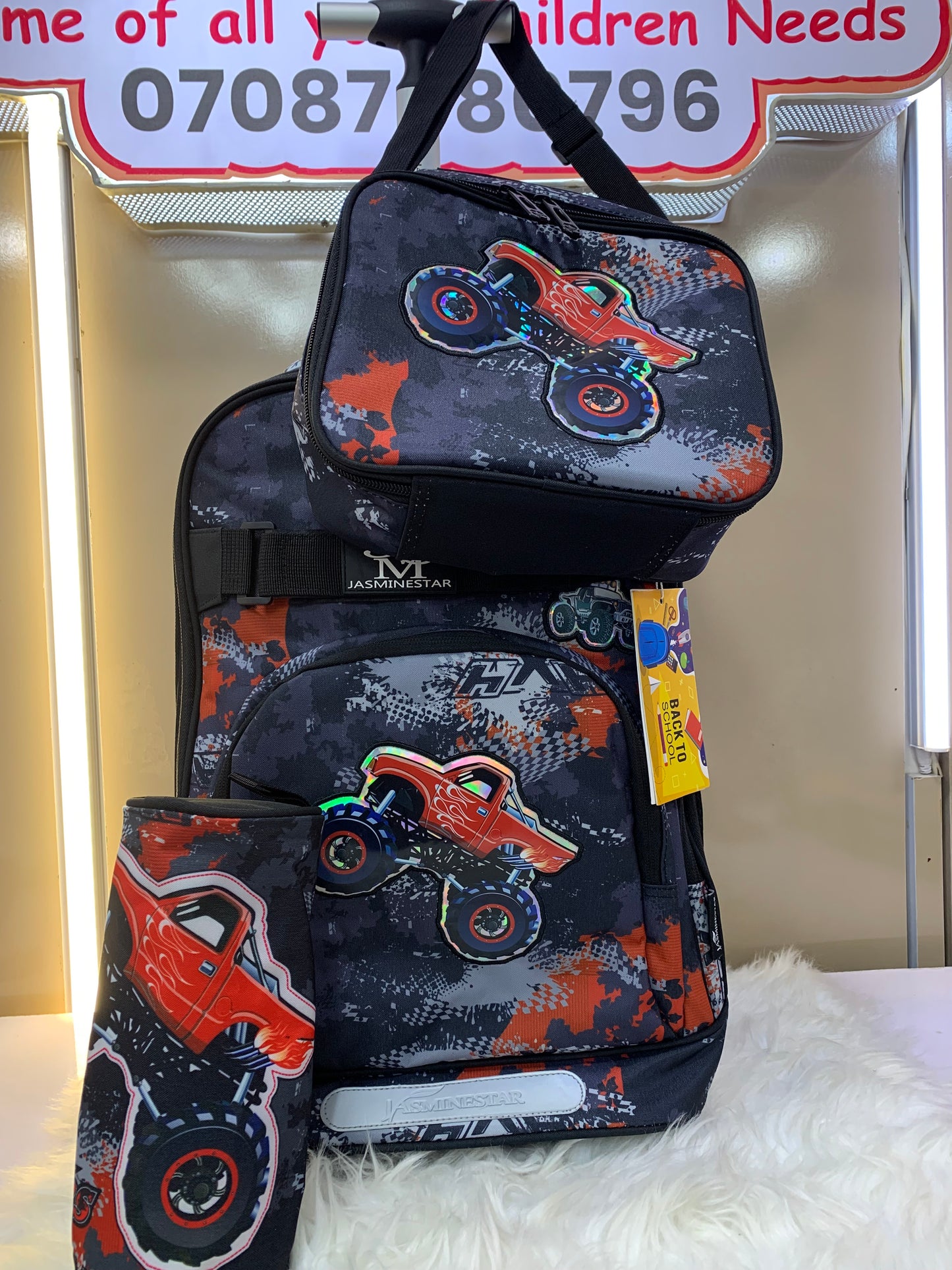 JASMINESTAR WORLD TROLLEY BAG SET 4-7YRS