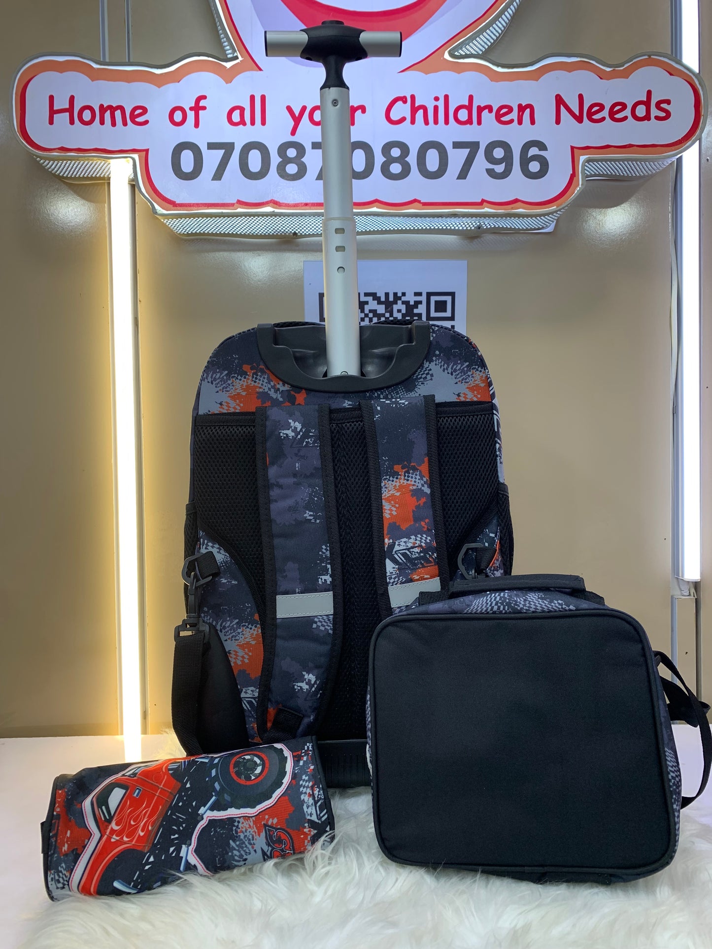 JASMINESTAR WORLD TROLLEY BAG SET 4-7YRS