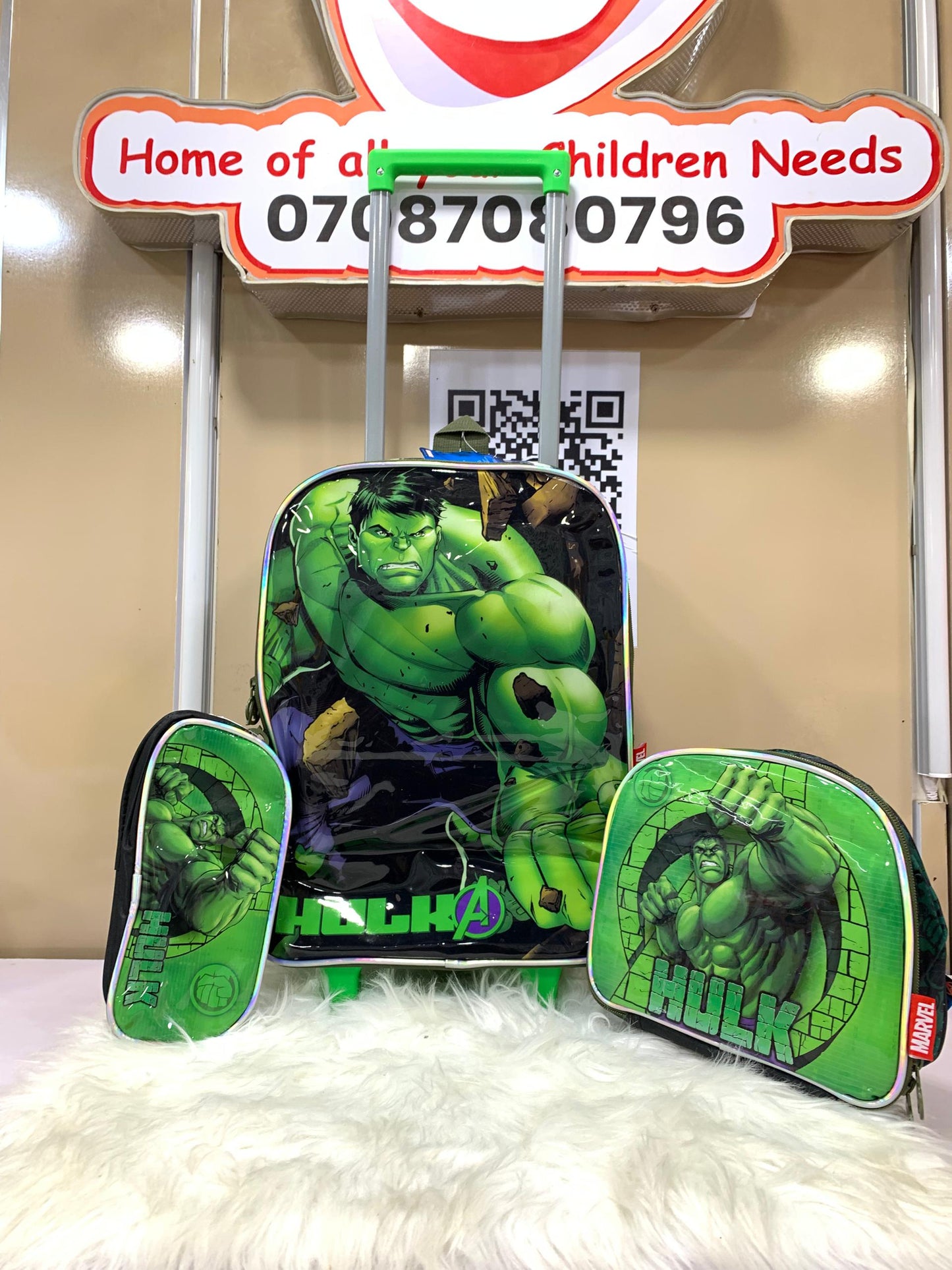MARVEL AVENGERS HULK DESIGN 16'' TROLLEY BAG SET