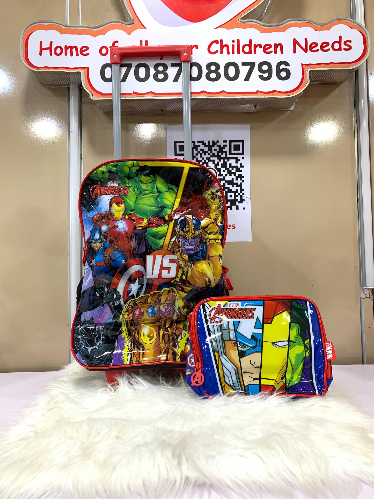 MARVEL AVENGERS TROLLEY BAG SET 4-7yrs