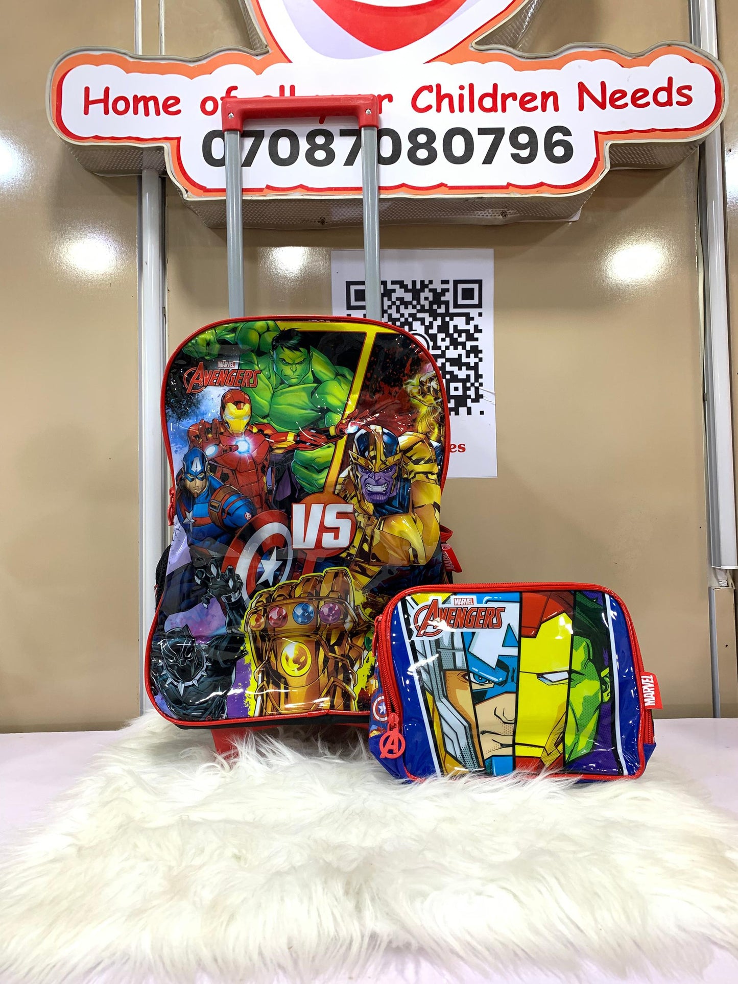 MARVEL AVENGERS TROLLEY BAG SET 4-7yrs