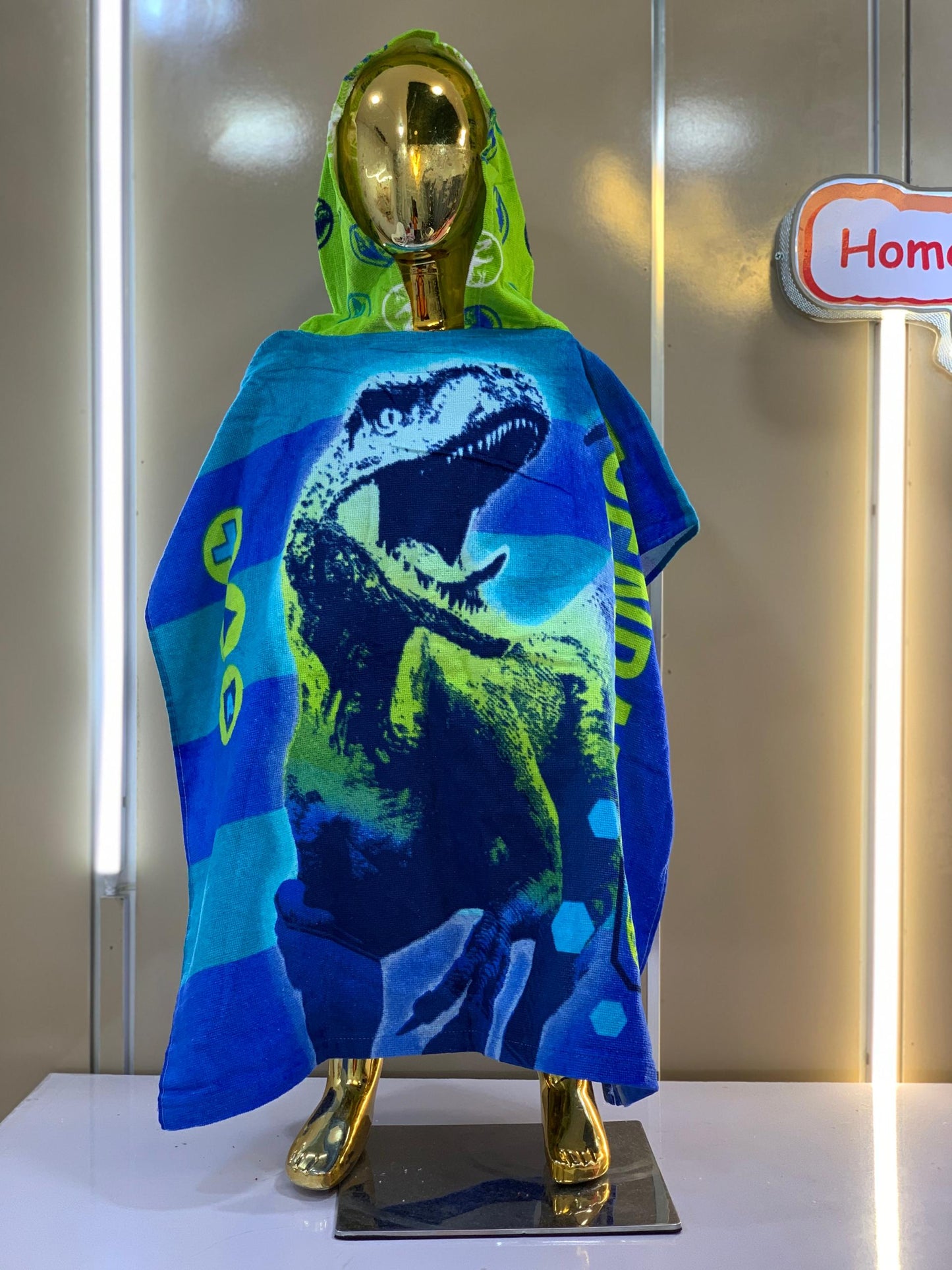 KIDS CHARACTER HOODED TOWEL