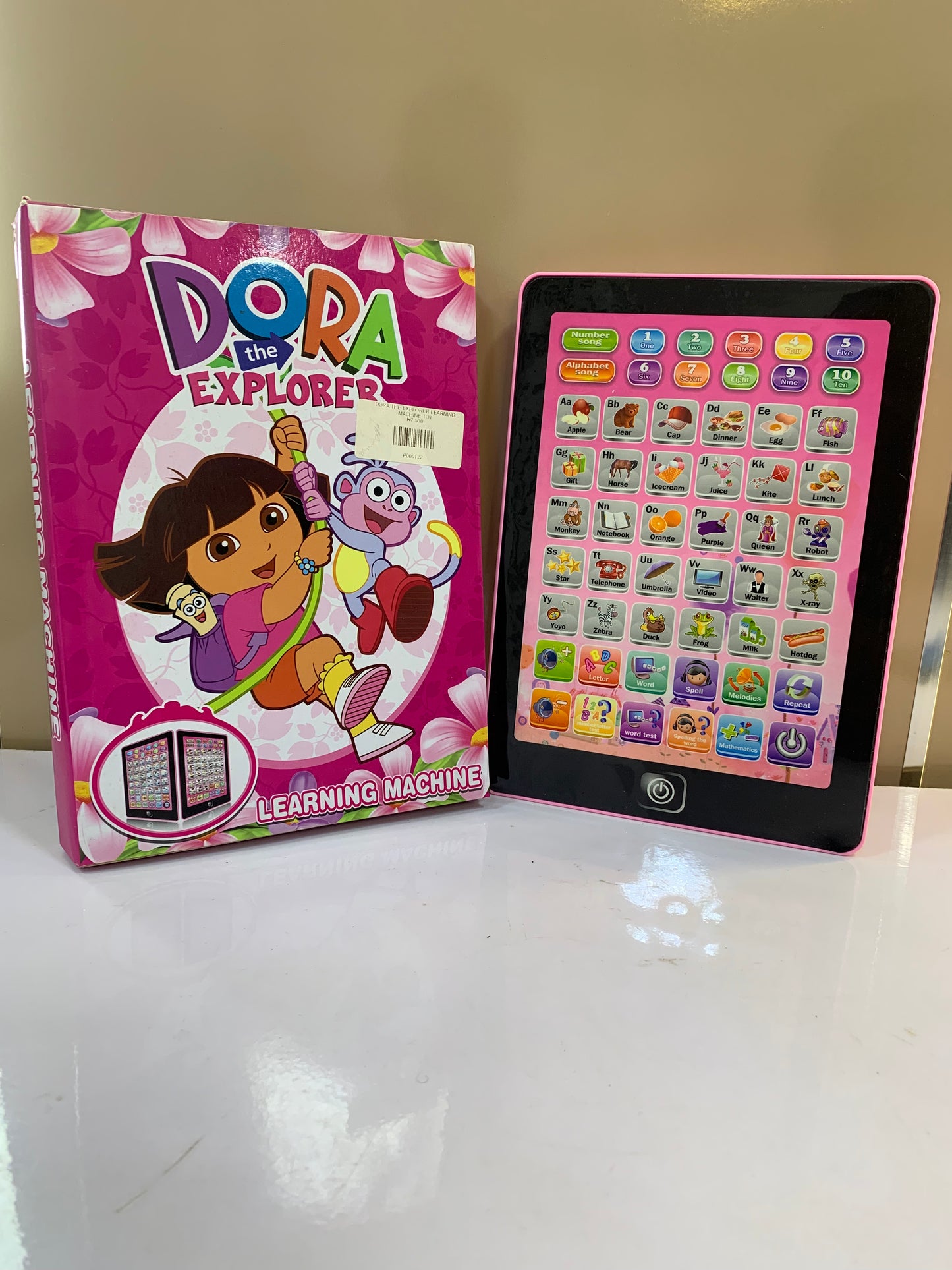 DORA THE EXPLORER  LEARNING MACHINE(TOY)