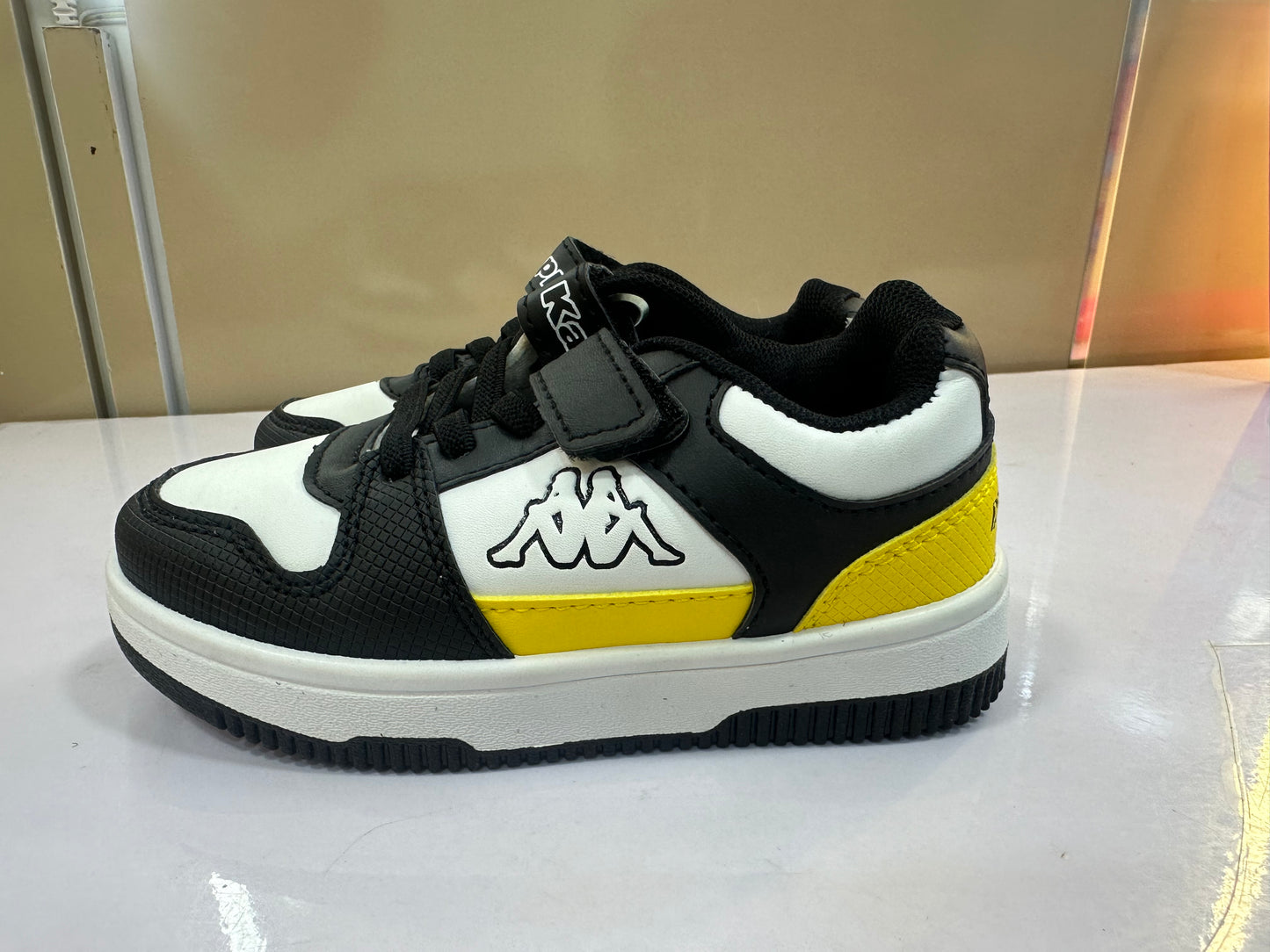 KAPPA LOW TOP SHOES FOR BOYS AND GIRLS SNEAKERS