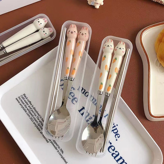 CARROT TRANSPARENT POUCH CUTLERY WITH CHOPSTICK 4YRS TILL ADULT